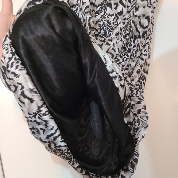 Snow leopard print rhinestone wrap party dress - Picture 12 of 13